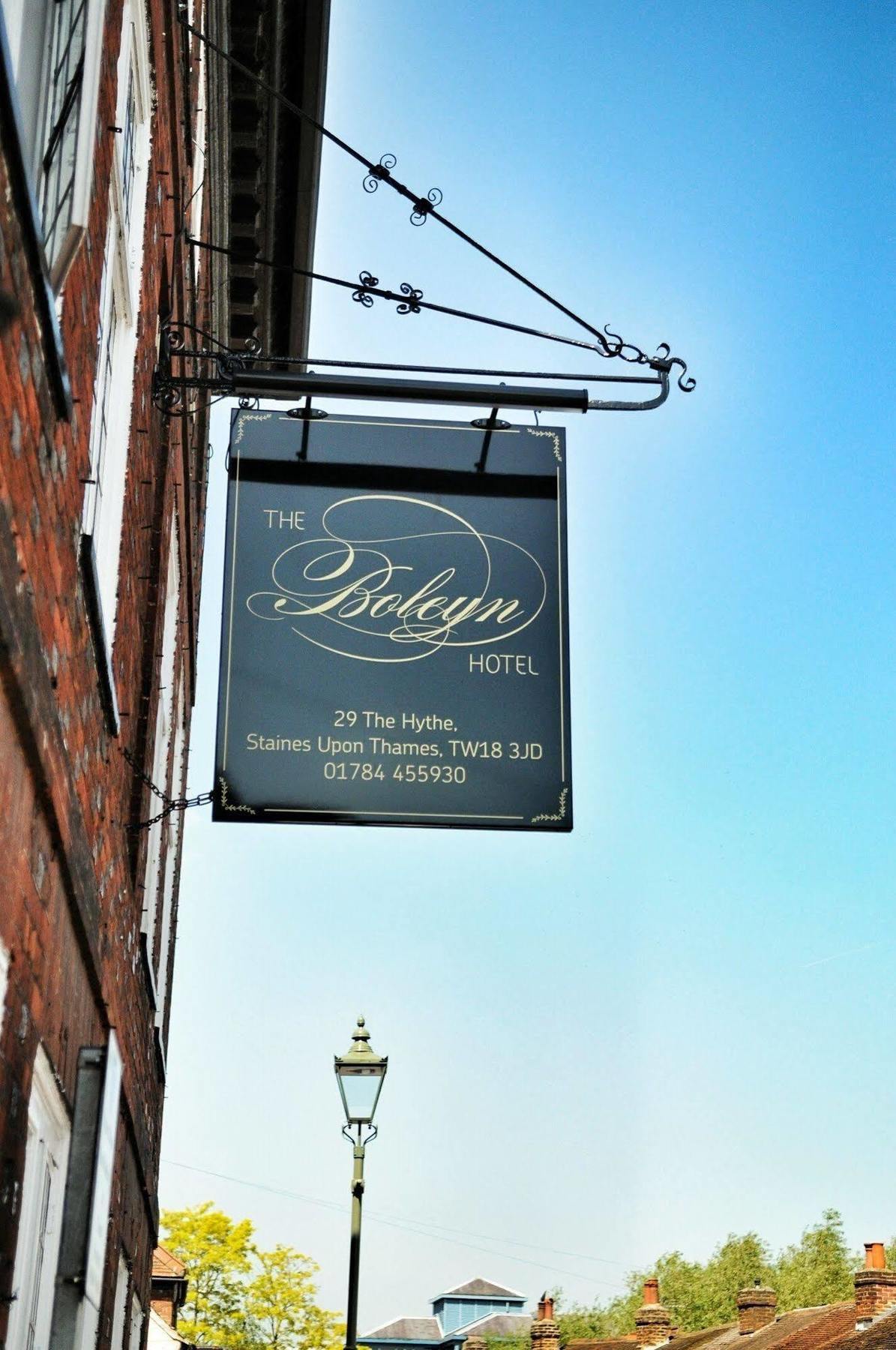 The Boleyn Hotel Staines-upon-Thames Ngoại thất bức ảnh