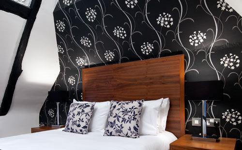 The Boleyn Hotel Staines-upon-Thames Ngoại thất bức ảnh