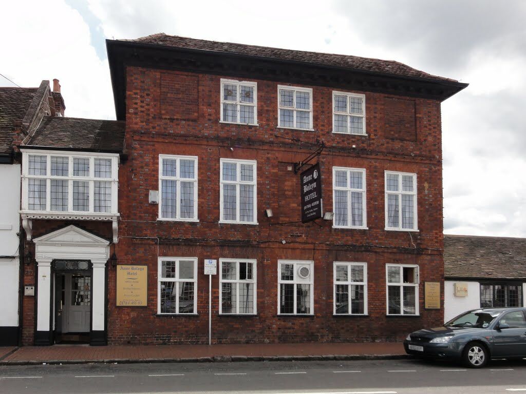 The Boleyn Hotel Staines-upon-Thames Ngoại thất bức ảnh